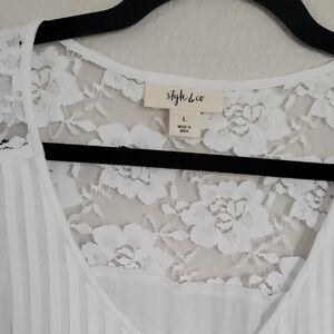 Style & Co. White Lace Top Large